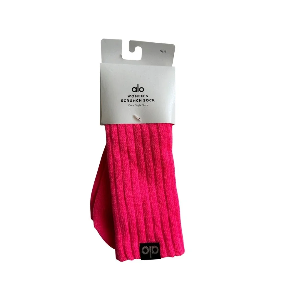 Alo Yoga Women's Hot Pink Scrunch Sock Size Small/ Medium
